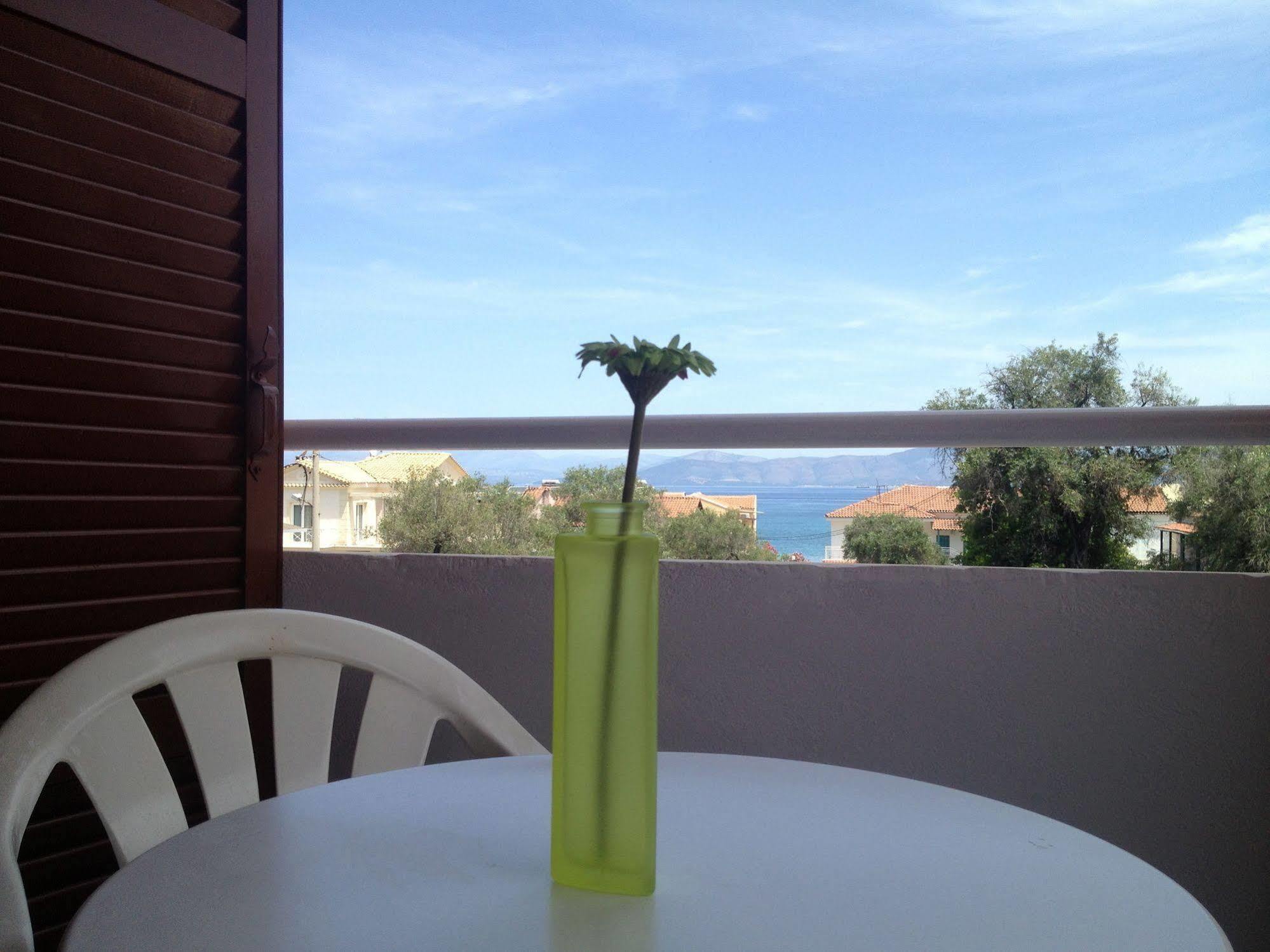 Ionian Breeze Apartments Kávos Zewnętrze zdjęcie